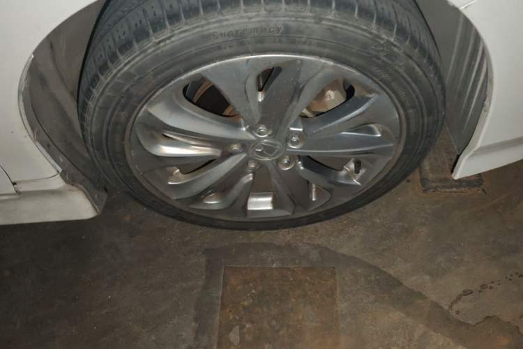 Used Honda Jade 2017 1.8L automatic Comfort version 5 seats