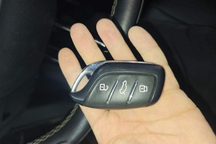 Used Roewe RX5 MAX 2022 1.5T Automatic Zhiwei Prestige Edition
