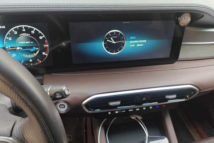 Used JETOUR X90 PLUS 2023 1.6T Manual Mansion 5-Seater
