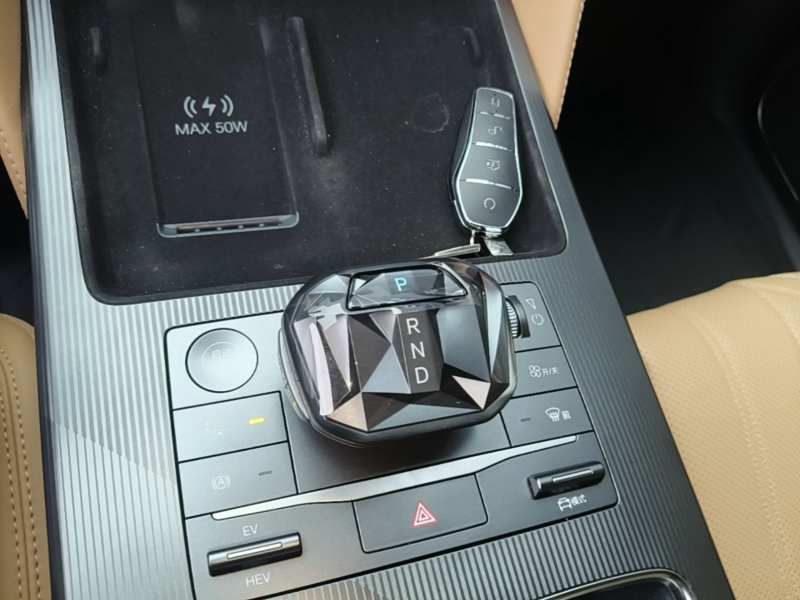 Used BYD Song L DM-i 2024 160km Beyond Edition — 13