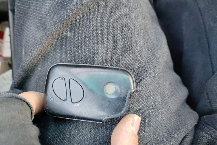 Used BYD S6 2014 2.0L Manual Luxury 5-Seater