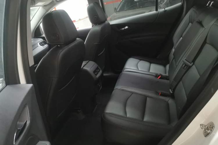 Used Chevrolet Equinox 2017 535T Automatic YuJie Edition