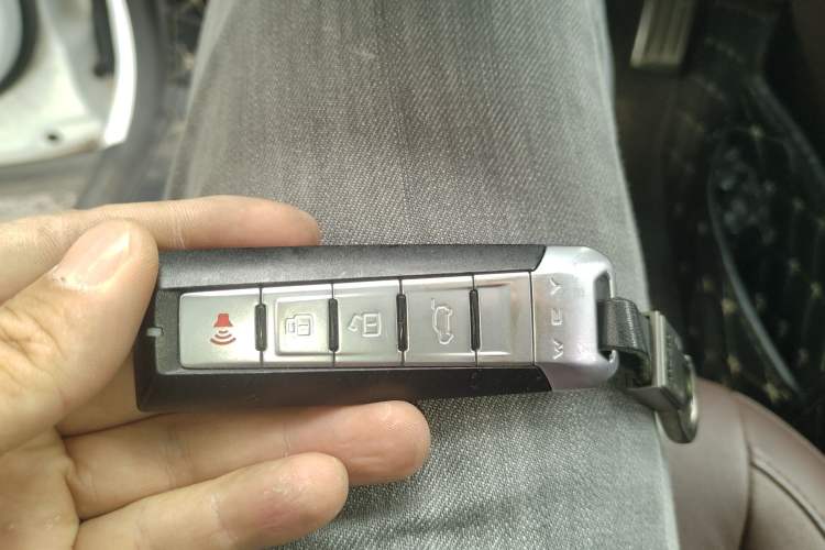 Used Wey VV5 2017 2.0T Flagship Edition
