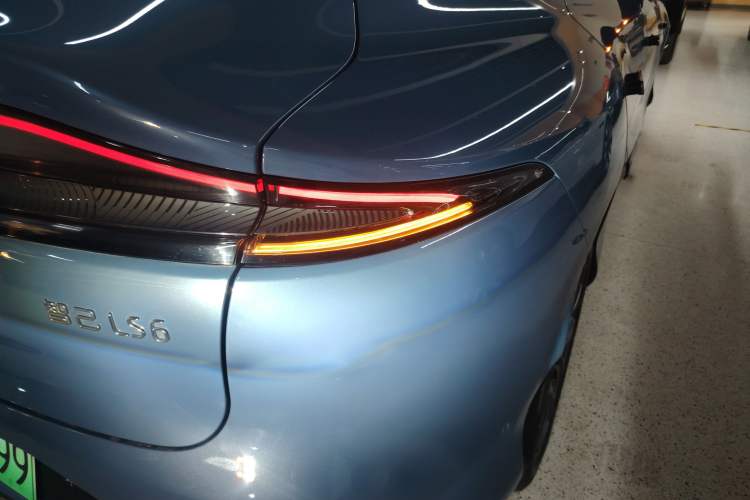 Used IM LS6 2025 Lingxi Intelligent Driving Edition Right Rear Taillight