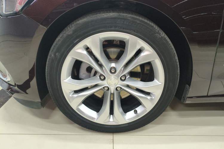 Used Buick LaCrosse 2022 Avenir Flagship Model
