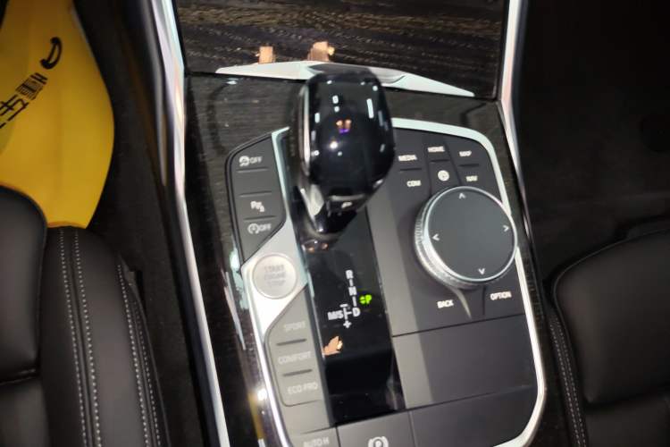 Used BMW 3 Series 2020 325Li M Sport Package Gear Lever