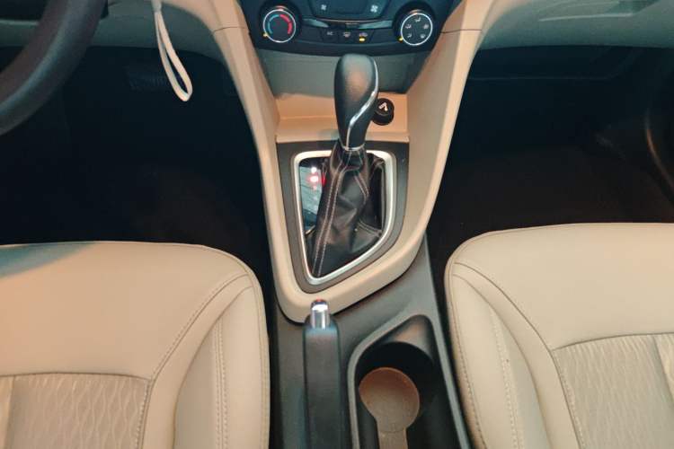 Used Buick GT 2016 15N Automatic Elite Edition Gear Lever