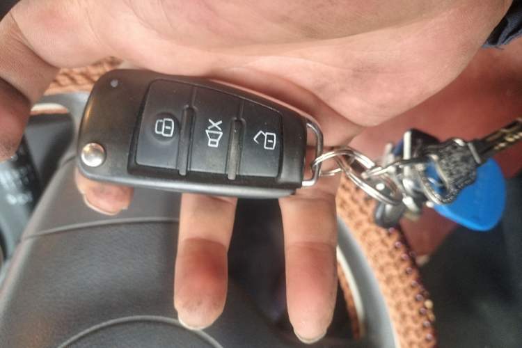 Used Suzuki Swift 2013 1.5L Automatic 20th Anniversary Limited Edition Vehicle Key