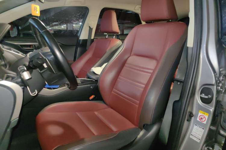 Used Lexus NX 2018 300h Front-Wheel-Drive FENGSHANG Version China V Emission Standard
