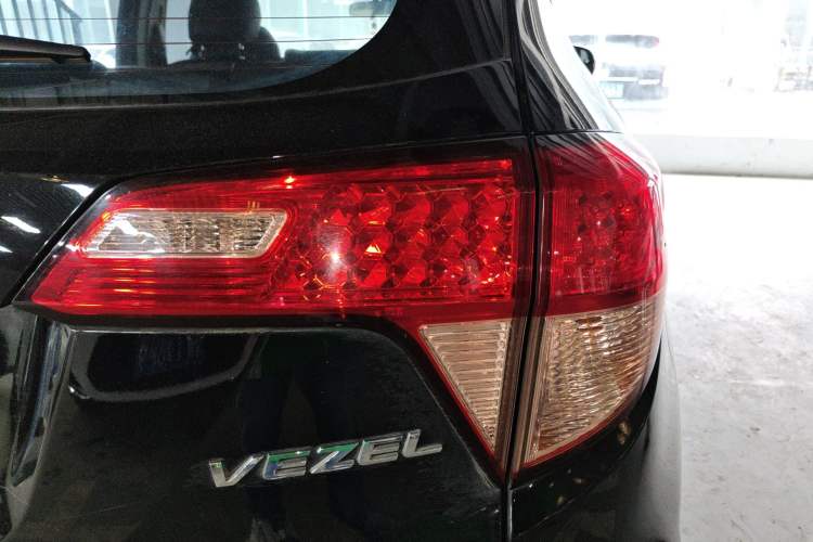 Used Honda Vezel 2017 1.5L CVT 2WD Comfort Model Right Rear Taillight