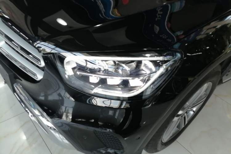 Used Mercedes-Benz GLC 2020 Facelift GLC 260 L 4MATIC Luxury Edition
