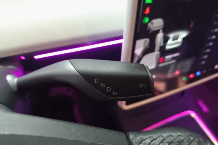 Used Tesla Model Y 2021 Standard Range Rear-Wheel Drive Version
