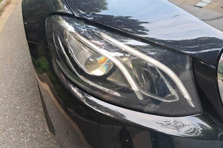 Used Mercedes-Benz E-Class 2019 E 260 L 4MATIC