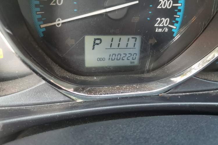 Used Toyota YARiS L Zhi Xiang 2017 1.5E CVT Dynamic Edition Odometer Close Up