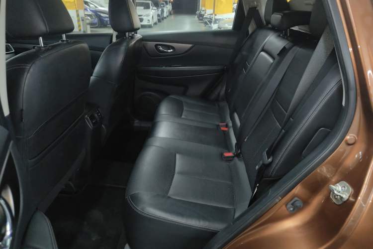 Used Nissan X-Trail 2014 2.0L CVT Comfort Edition 2WD
