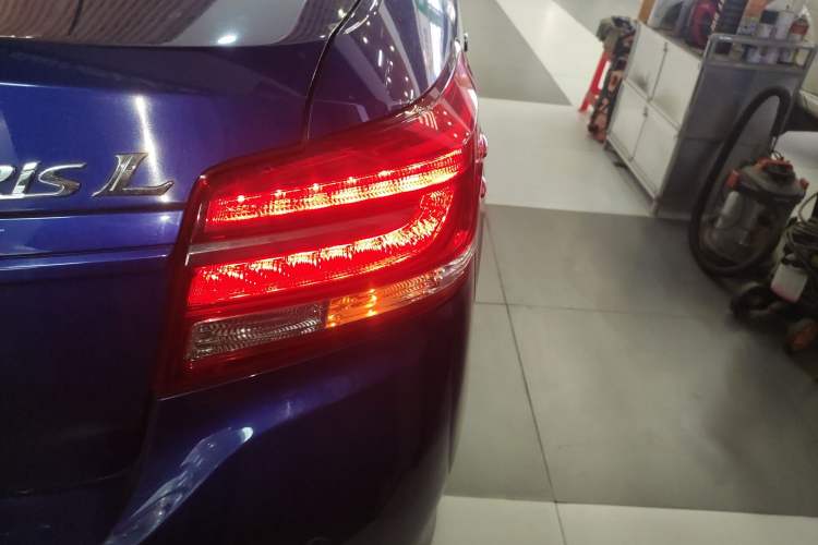 Used Toyota YARiS L Zhi Xiang 2019 1.5E CVT Dynamic Edition China VI compliant Right Rear Taillight