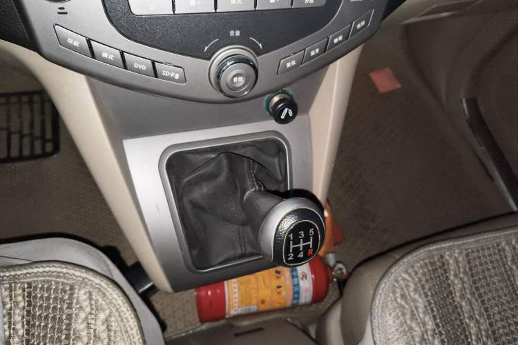 Used BYD S6 2013 Jingyue Edition 2.0L Manual Luxury Model 5 Seats