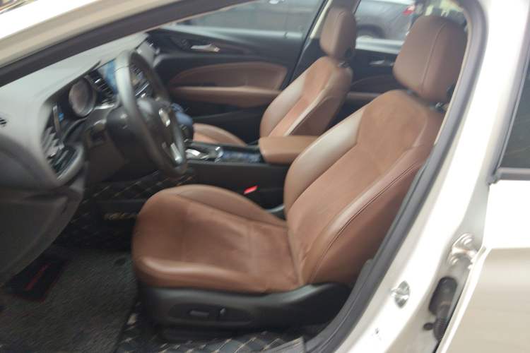 Used Buick Regal 2019 20T Elite Version China VI Standard Left Front Seat