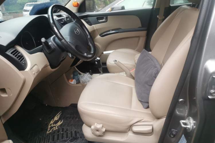 Used Kia Sportage 2013 2.0L Automatic Two-Wheel Drive GL Trim
