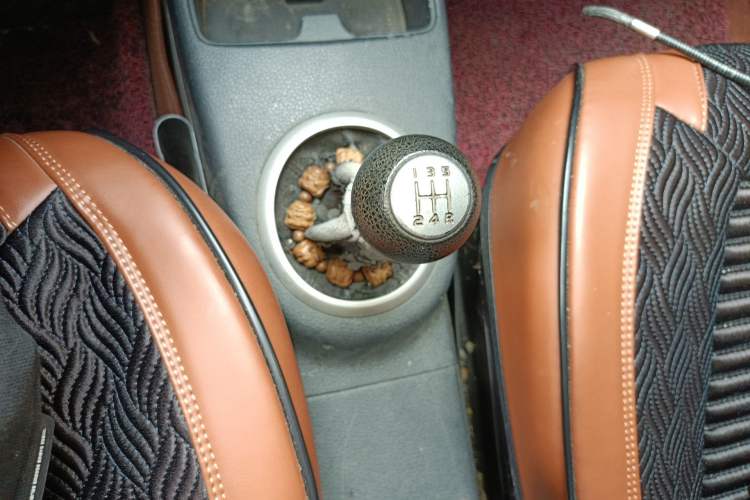 Used Suzuki SX4 2013 1.6L Manual CoolRide Model
