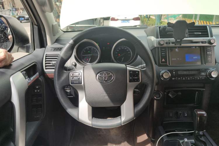 Used Toyota Prado 2016 3.5L Automatic TX-L NAVI
