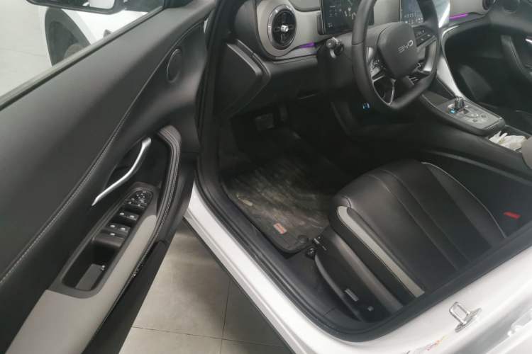 Used BYD Sealion 05 DM-i 2025 DM-i Intelligent Driving 75KM Prestige Model Driver Seat