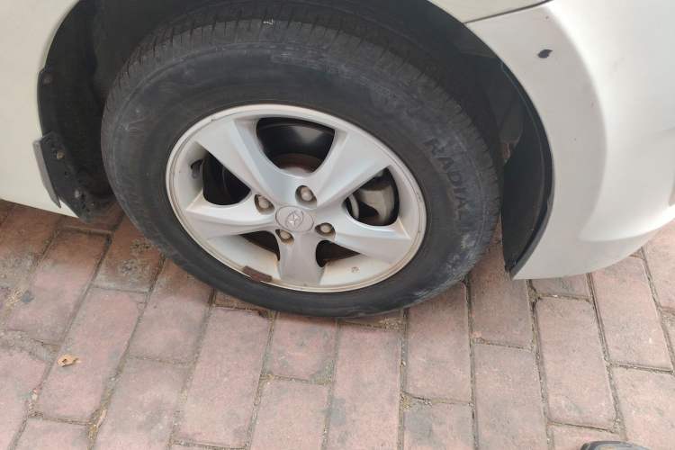 Used Hyundai Verna Ray 2014 1.4L Manual GLX
