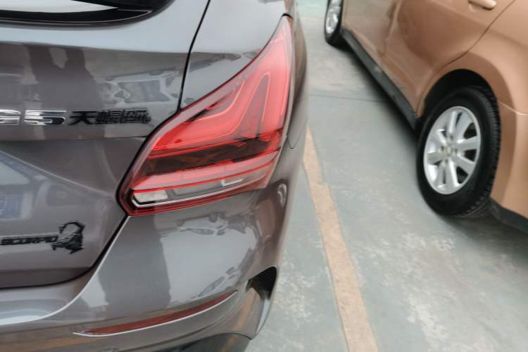 Used MG 5 Scorpio 2022 1.5T Trophy Sport Flagship Edition