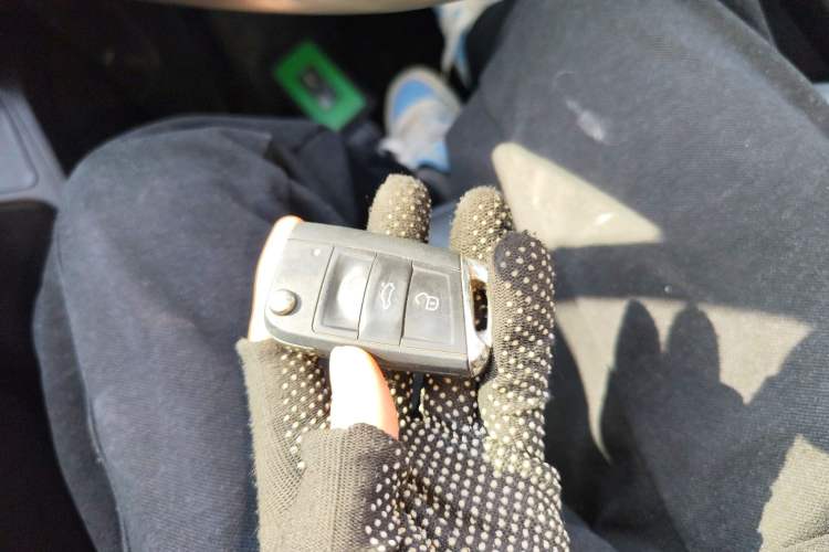 Used Volkswagen Tiguan L 2023 300TSI Automatic Two-Wheel Drive Smart Edition