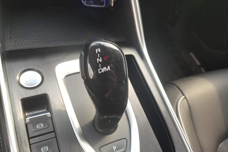Used Haval H6 2023 National Trend Edition 1.5T Automatic Urban Version Gear Lever