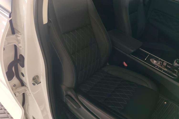 Used Great Wall Poer 2020 2.0T Automatic Diesel 2WD Comfort Edition GW4D20M