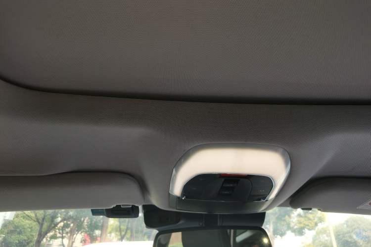 Used EXEED Lingyun 2019 1.6T Two-Wheel Drive Diamond Edition Headliner