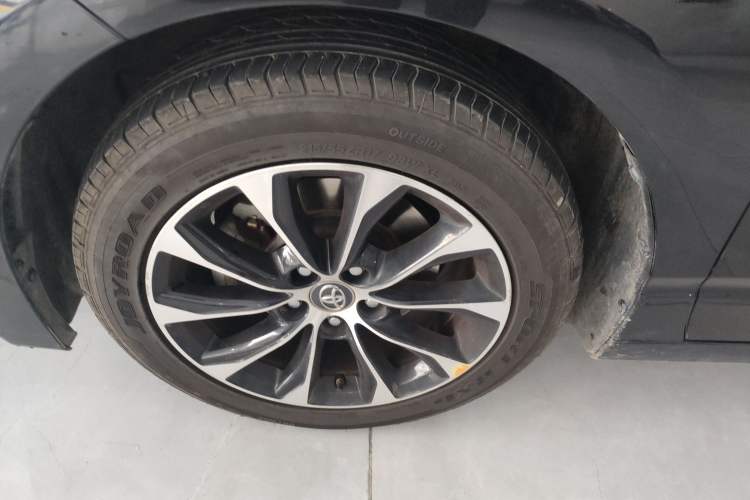 Used Toyota Avalon 2022 2.0L Luxury Edition