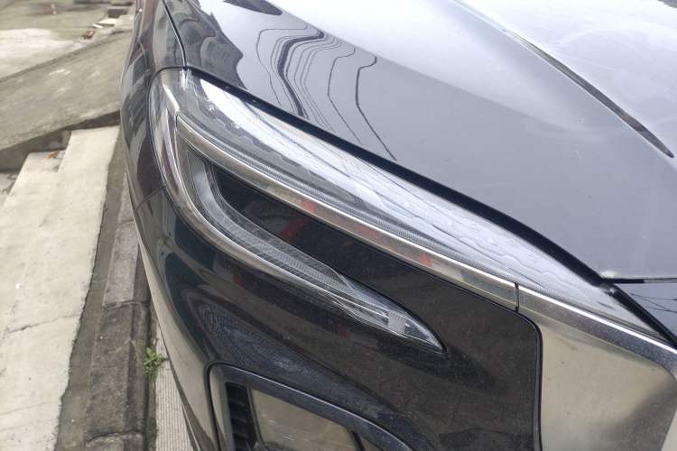 Used Hongqi HS3 2023 1.5T Two-Wheel Drive Shanwei Edition
