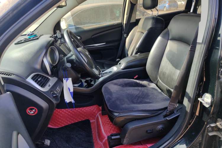 Used Dodge Journey 2014 2.4L Two-Wheel Drive Touring Edition