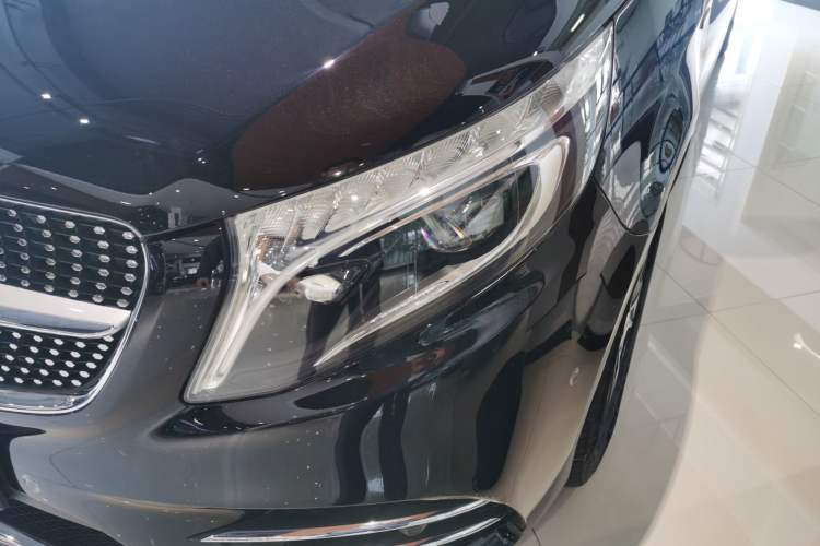 Used Mercedes-Benz V-Class 2020 V 260 L Long-wheelbase Luxury Edition Left Front Headlight