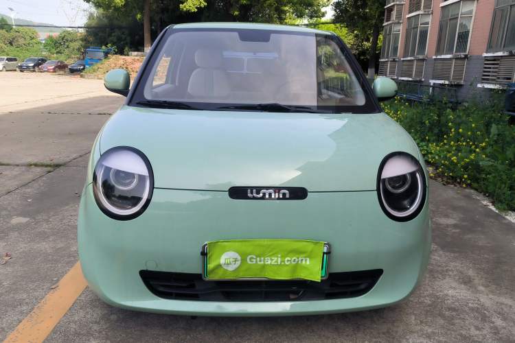 Used CHANGAN NEVO Lumin 2023 205km Xiangqin Version Front