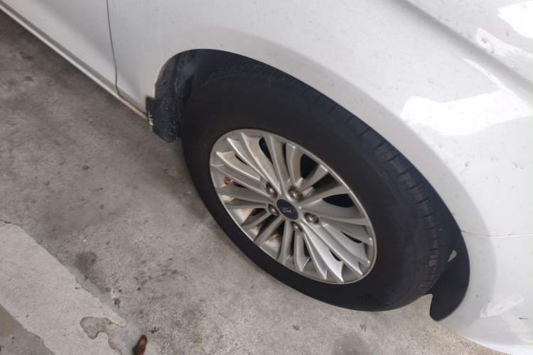 Used Ford Escort 2015 1.5L Automatic Comfort Edition