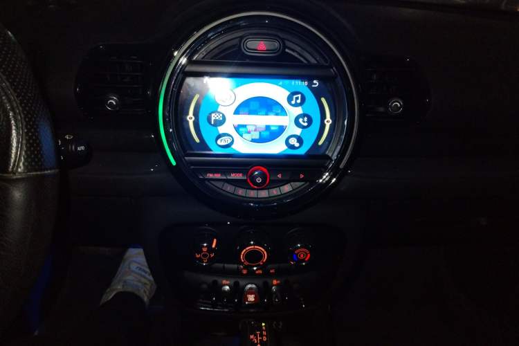 Used MINI Clubman 2016 Revised Version 1.5T COOPER Connoisseur Edition Audio And AC Panel