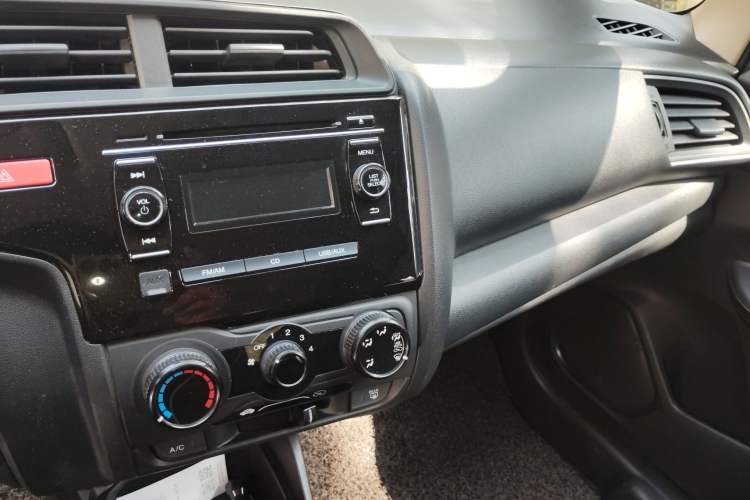 Used Honda Fit 2014 1.5L LX Manual Comfort Model
