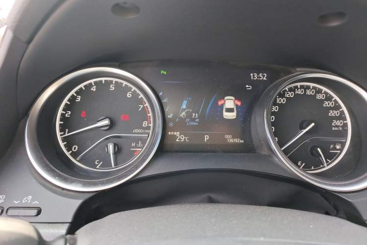 Used Toyota Camry 2019 Revised Version 2.0G Luxury Edition