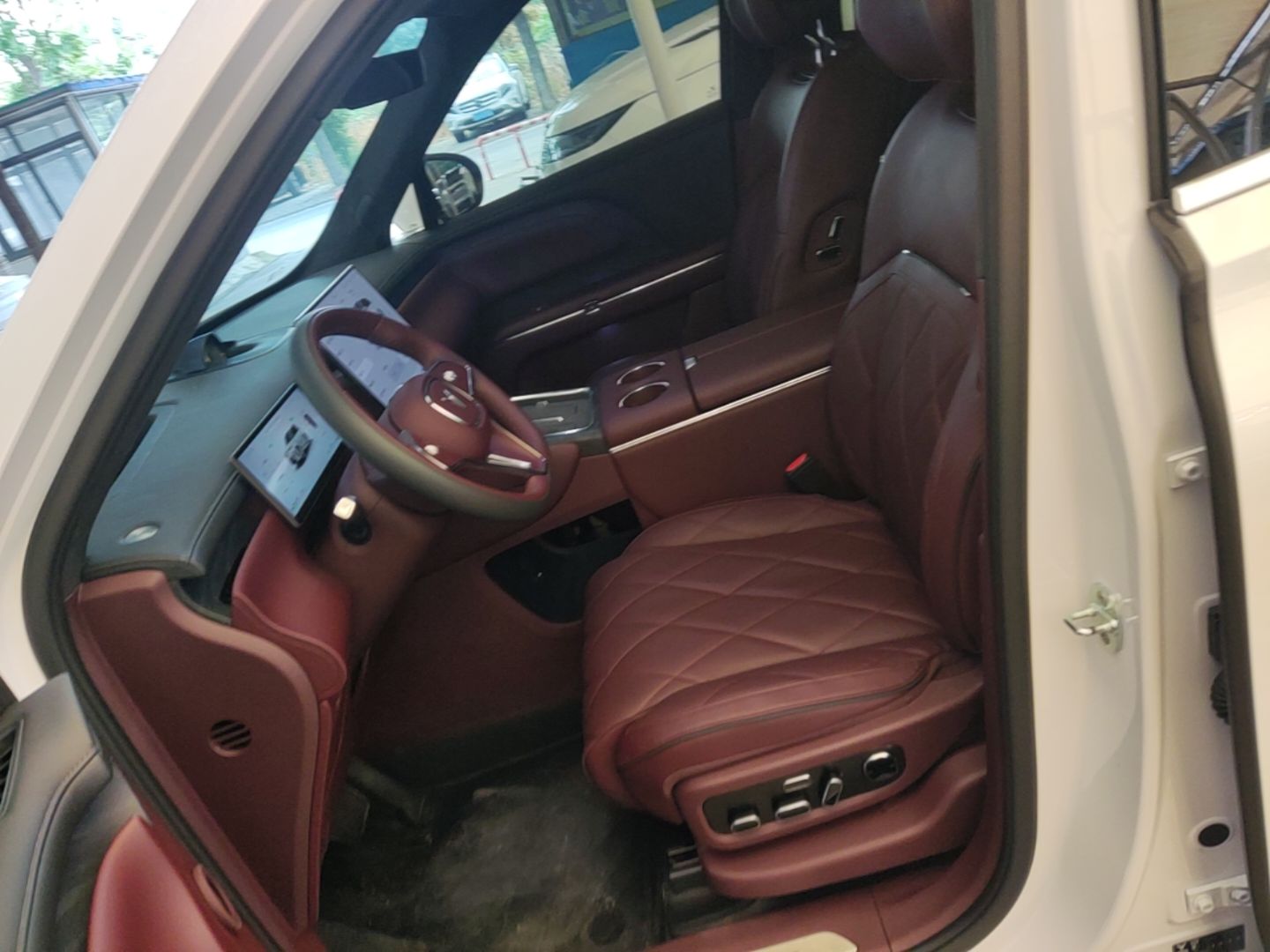 Vordere Reihe im Auto