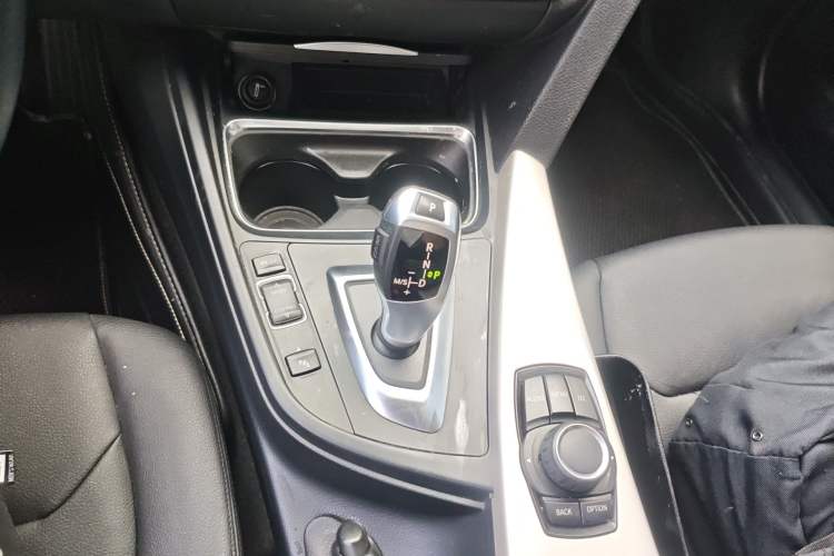 Used BMW 3 Series 2015 320Li Luxury Edition Fashion Model