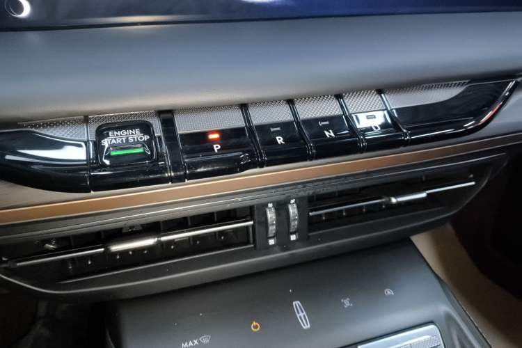 Used Lincoln Z 2022 iEnjoy Luxury Edition