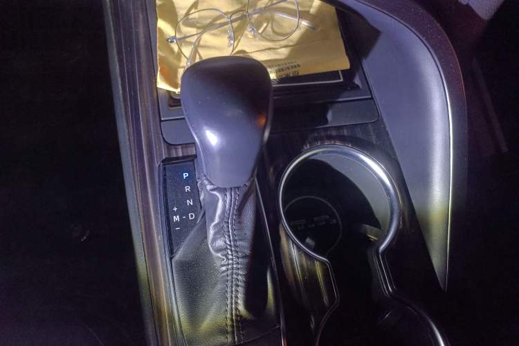 Used Toyota Camry 2019 Revised Version 2.0G Luxury Edition