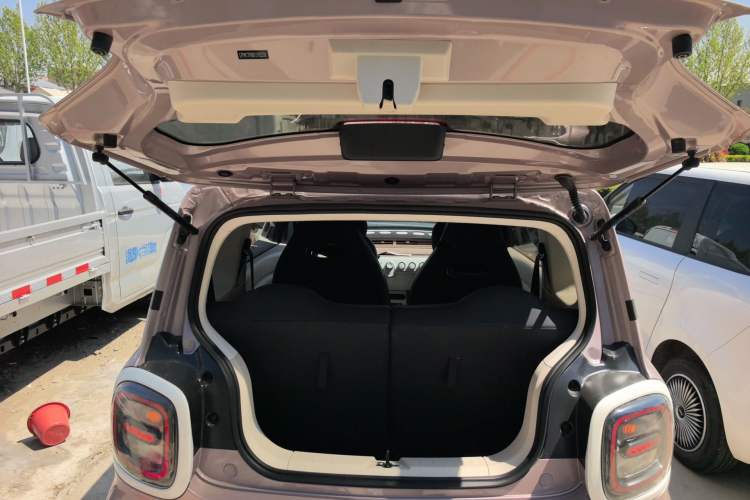 Used Bestune Pony 2026 Model 222km Cute Horse Plus