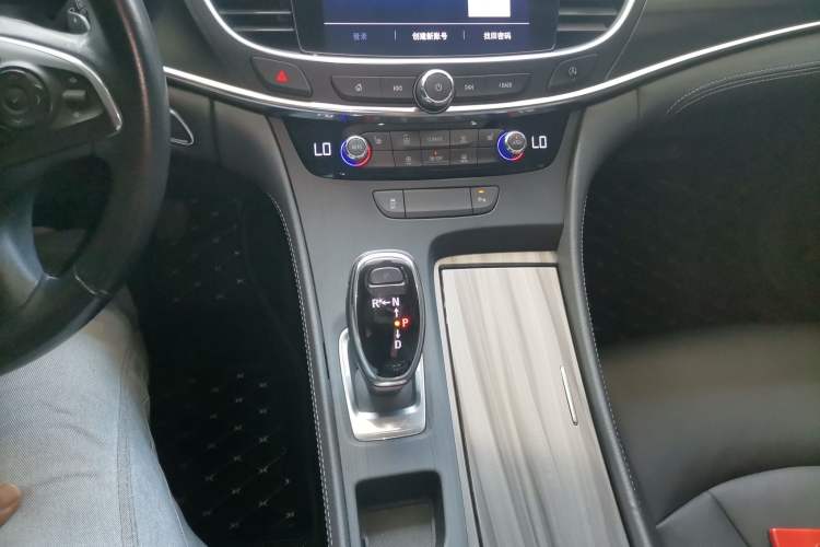 Used Buick LaCrosse 2022 552T Luxury Version
