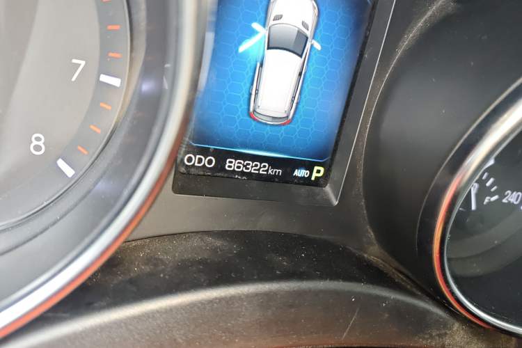 Used Haval H9 2015 2.0T Four-Wheel Drive Ultra-Luxury 7-Seater
