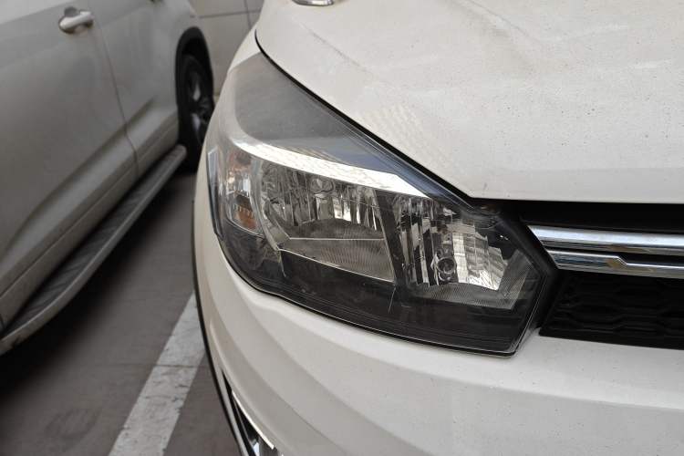 Used Great Wall M4 2012 1.5L Manual Comfort Version Right Front Headlight