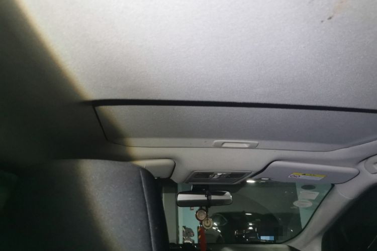 Used Nissan Lannia 2016 1.6L CVT Cool Edition
